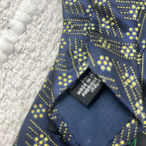 Bottega Veneta Italian Geometric Silk Tie Men’s Size 3.5”X54” Blue/Gold Necktie - Picture 8 of 9